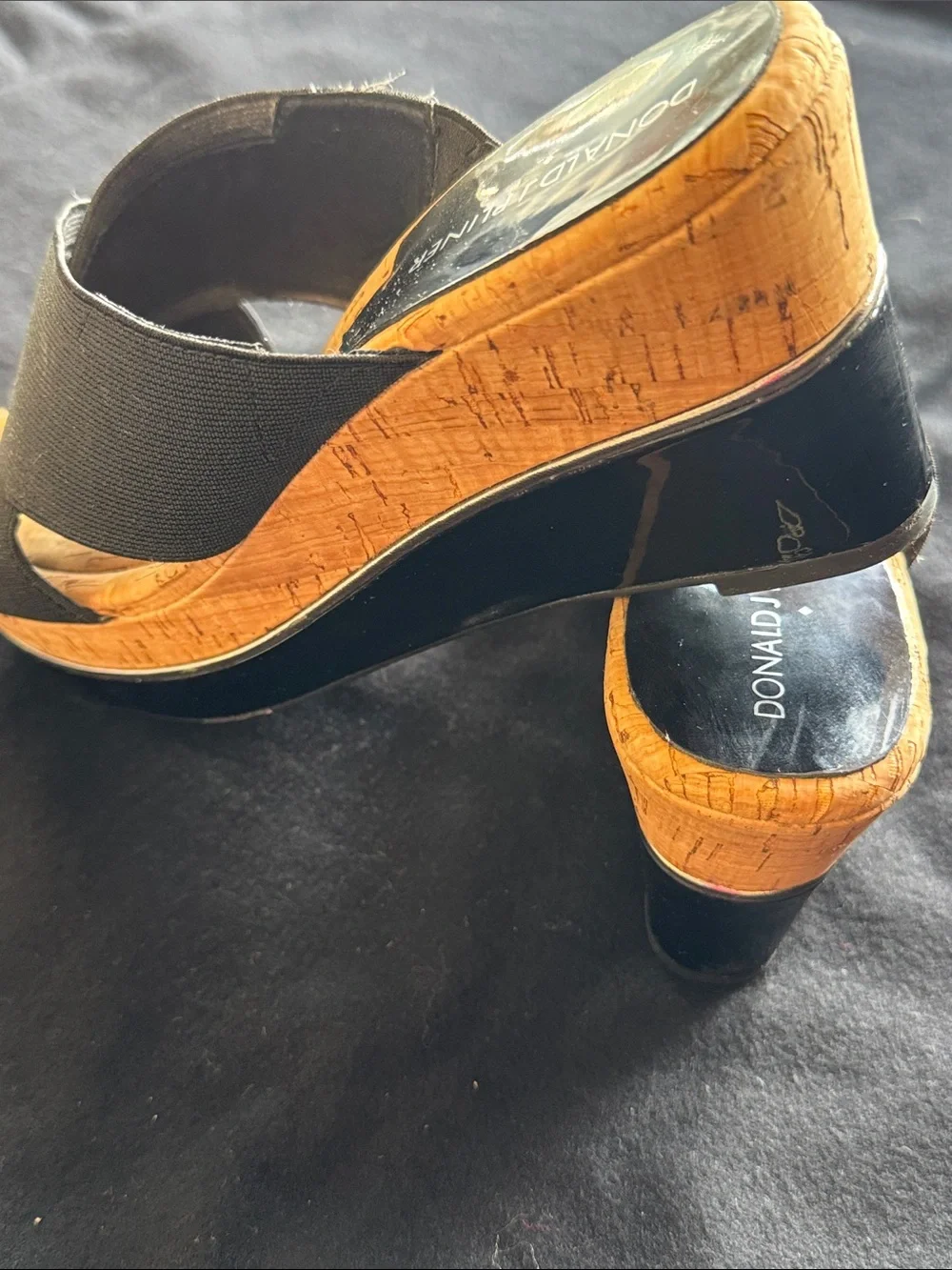 Donald J. Pliner elegant wedge